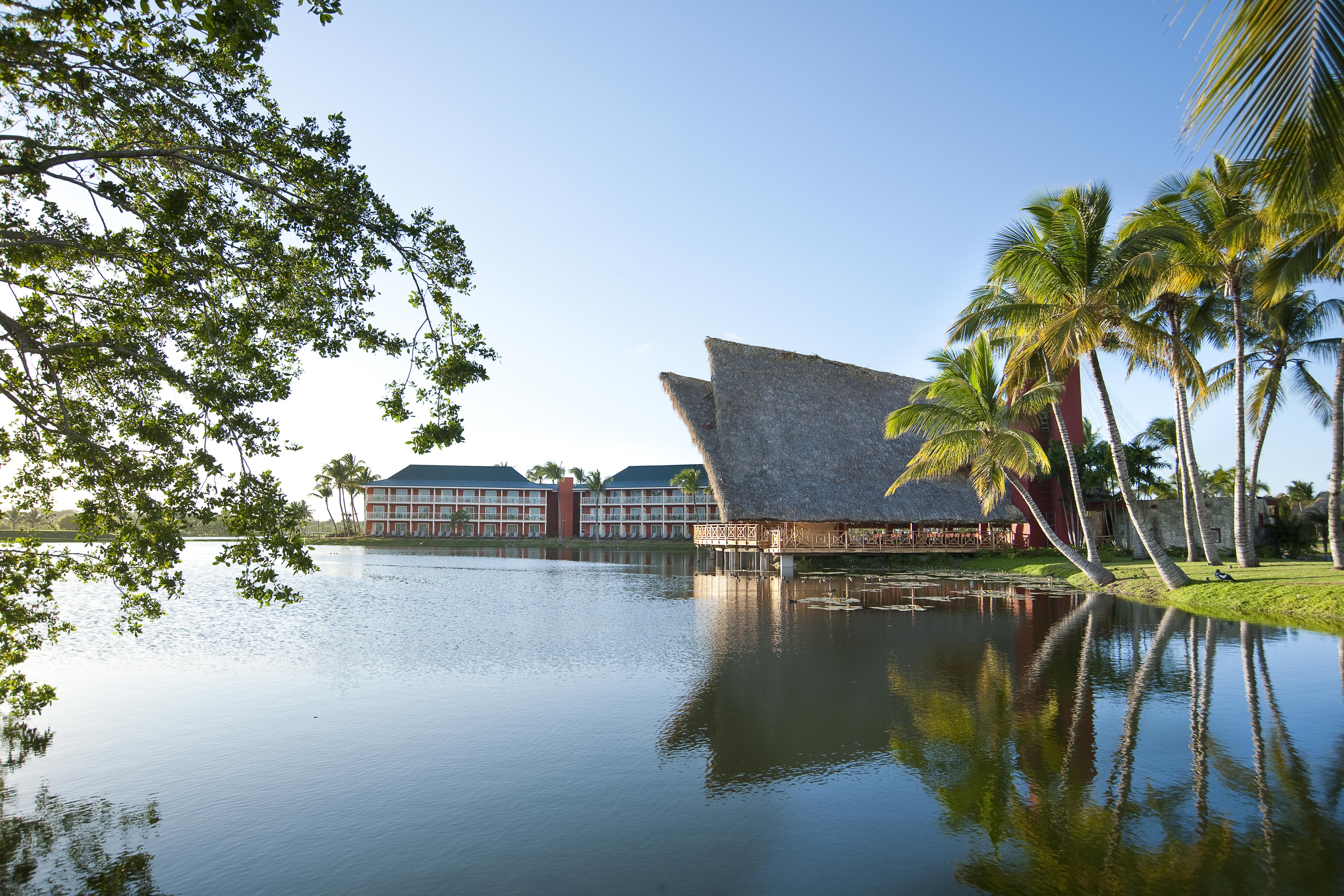 Barcelo Bavaro Beach (Adults Only) Πούντα Κάνα Εξωτερικό φωτογραφία The Grand Hotel