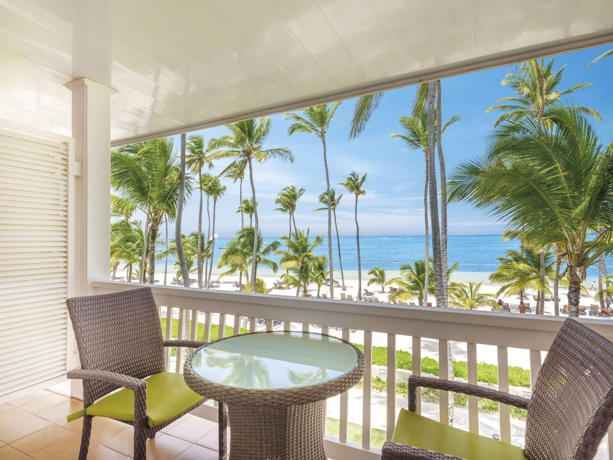 Barcelo Bavaro Beach (Adults Only) Πούντα Κάνα Εξωτερικό φωτογραφία A view from a balcony at the Hard Rock Hotel & Casino Punta Cana