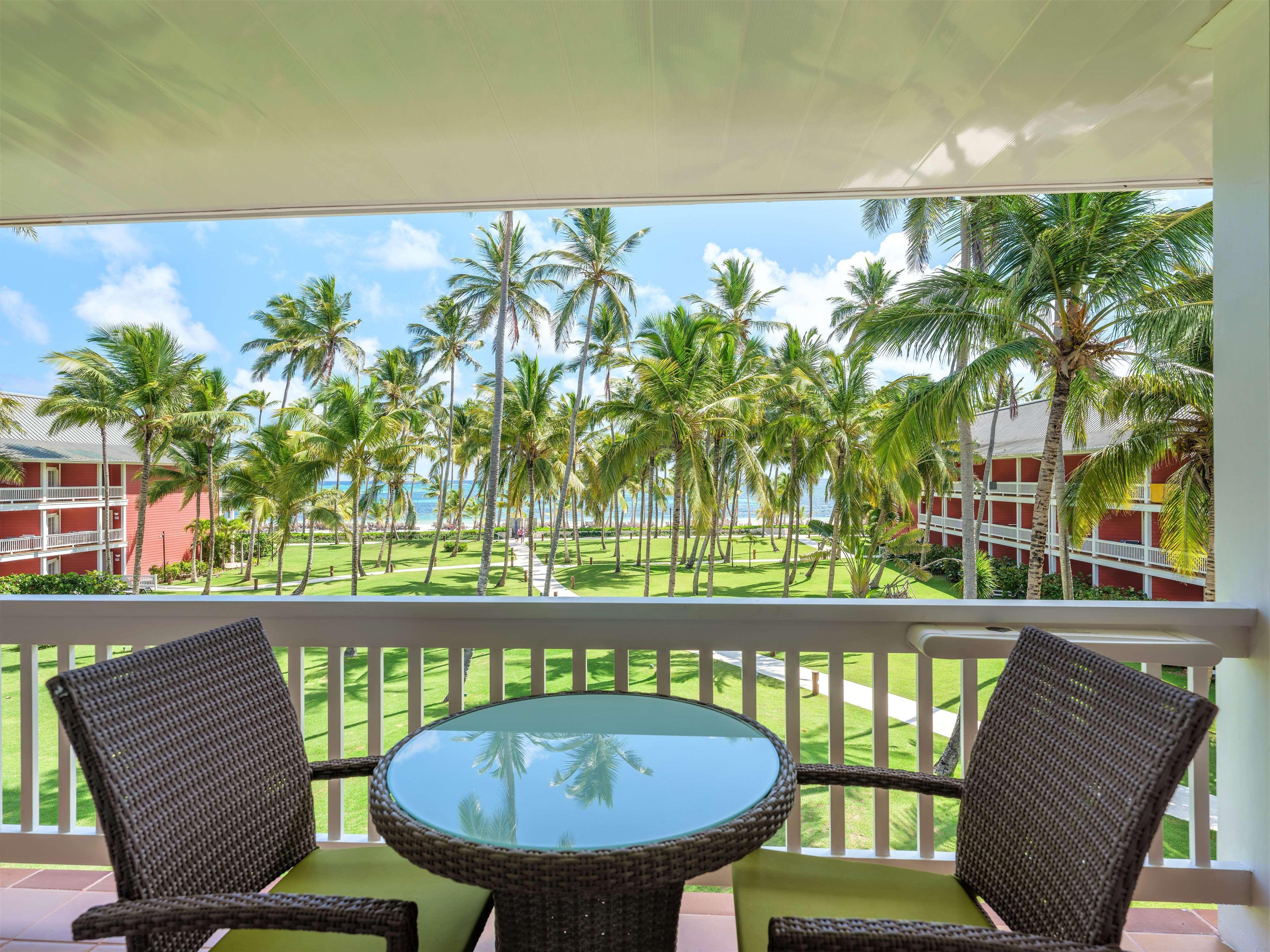 Barcelo Bavaro Beach (Adults Only) Πούντα Κάνα Εξωτερικό φωτογραφία View from a balcony at Sandals South Coast