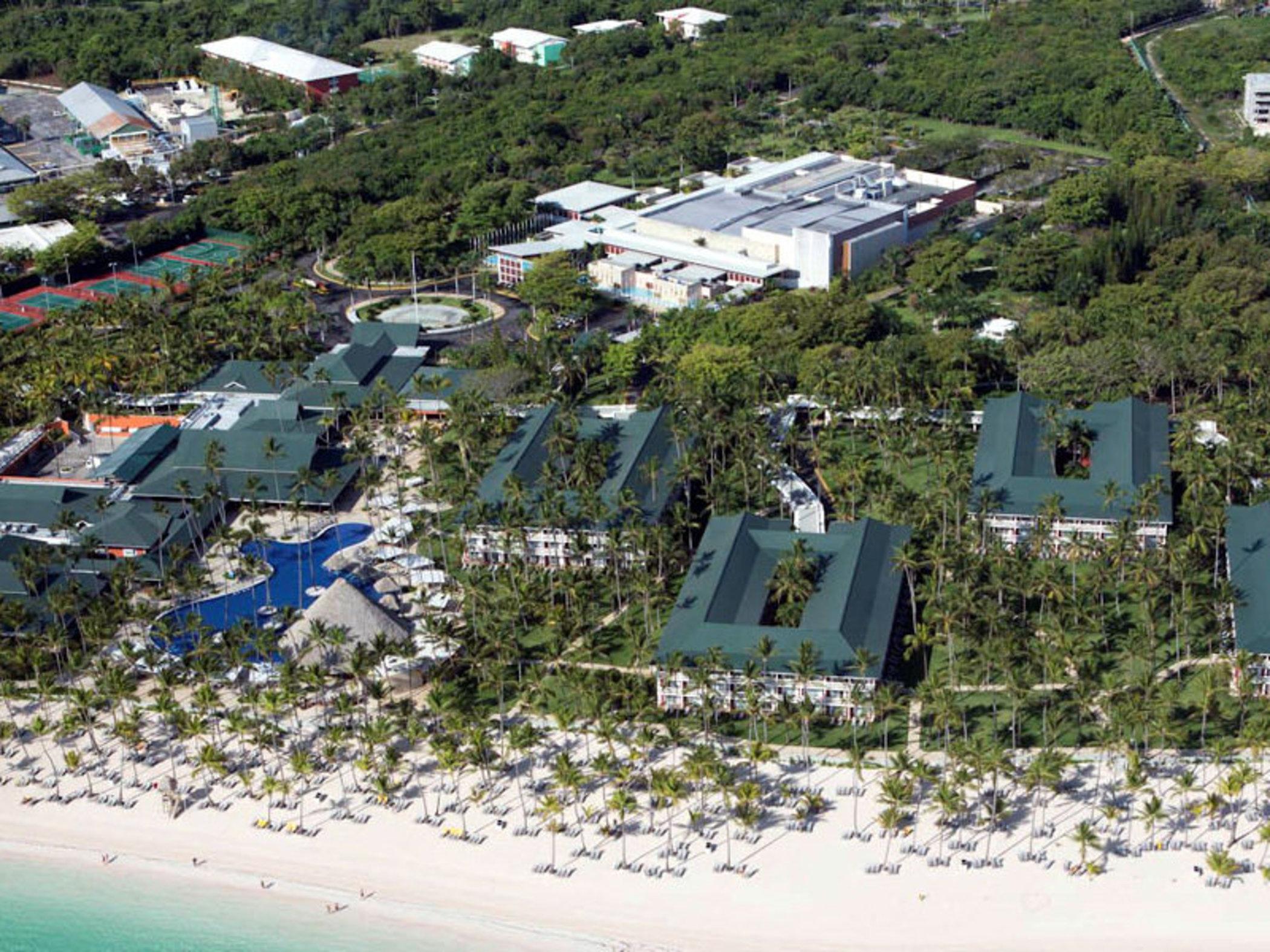 Barcelo Bavaro Beach (Adults Only) Πούντα Κάνα Εξωτερικό φωτογραφία Aerial view of the resort