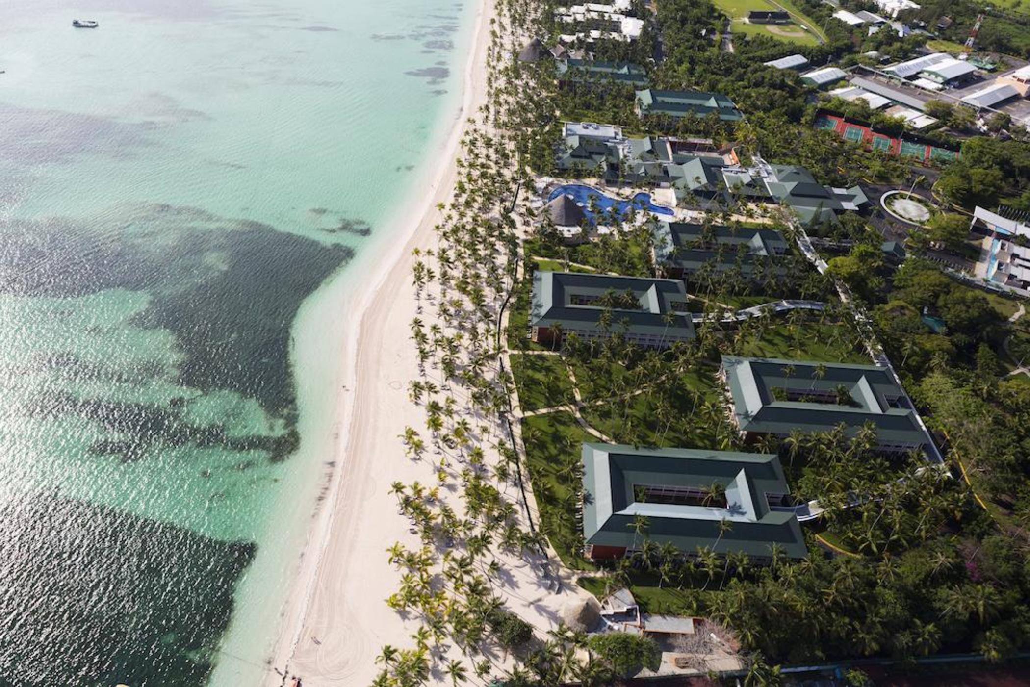 Barcelo Bavaro Beach (Adults Only) Πούντα Κάνα Εξωτερικό φωτογραφία Aerial view of the resort